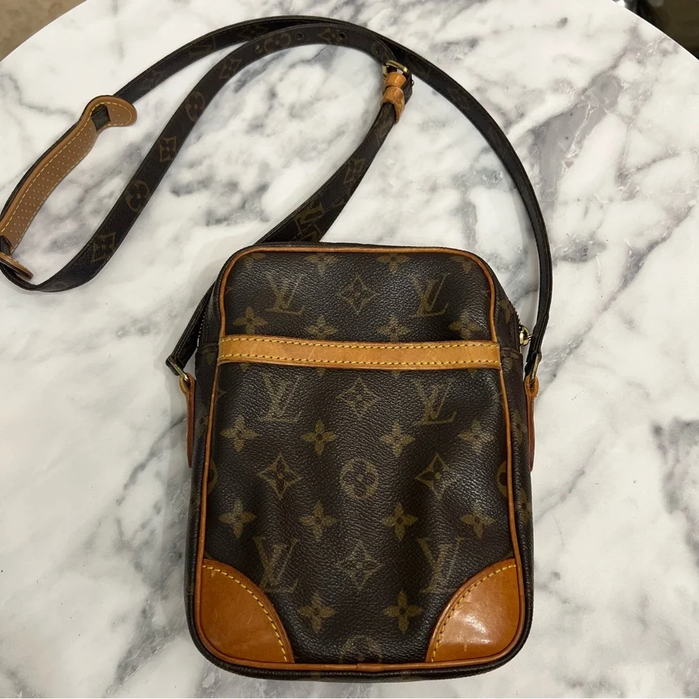 Vintage Louis Vuitton | Danube PM Monogram Crossbody Bag - Picture 1 of 14